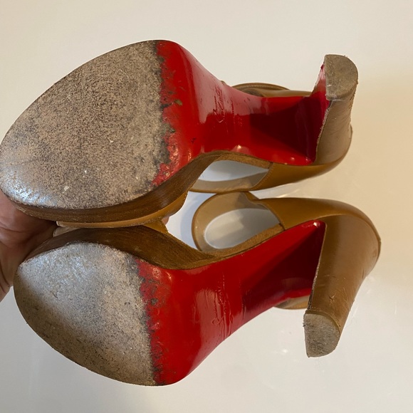 authentic brown louboutin heels - Picture 14 of 15